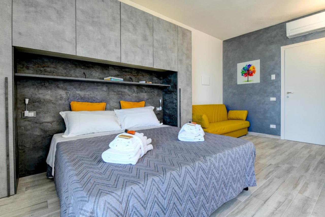Studio Baldo - Brenzone Holiday Apartments エクステリア 写真