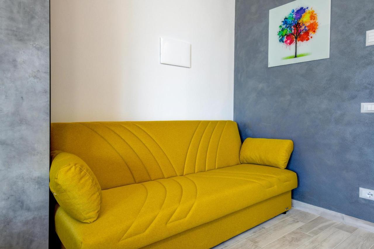 Studio Baldo - Brenzone Holiday Apartments エクステリア 写真