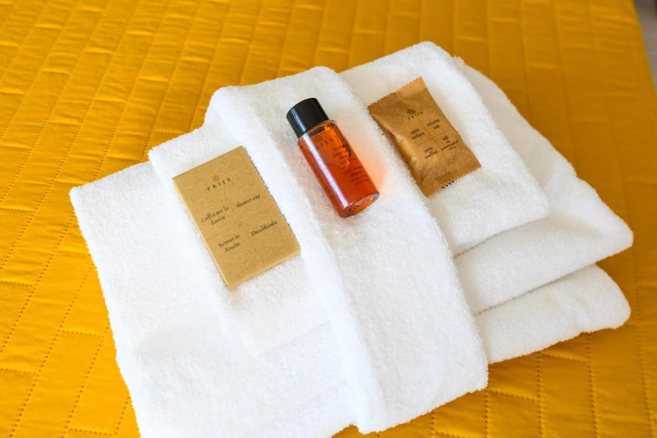 Studio Baldo - Brenzone Holiday Apartments エクステリア 写真