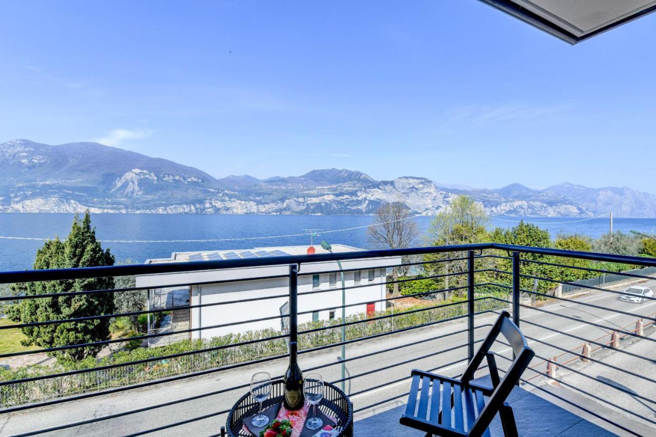 Studio Baldo - Brenzone Holiday Apartments エクステリア 写真