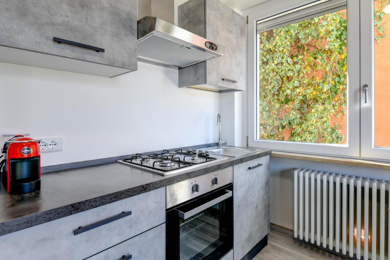 Studio Baldo - Brenzone Holiday Apartments エクステリア 写真